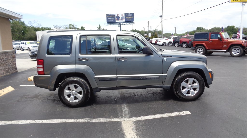 2012 Jeep Liberty - $14,999