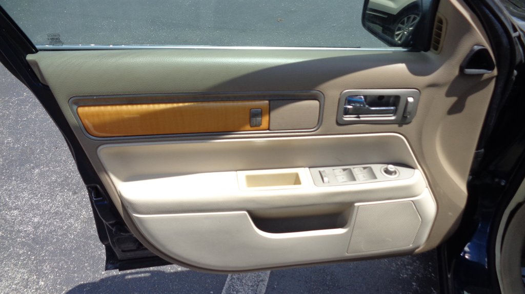 2008 Lincoln MKZ - $11,999