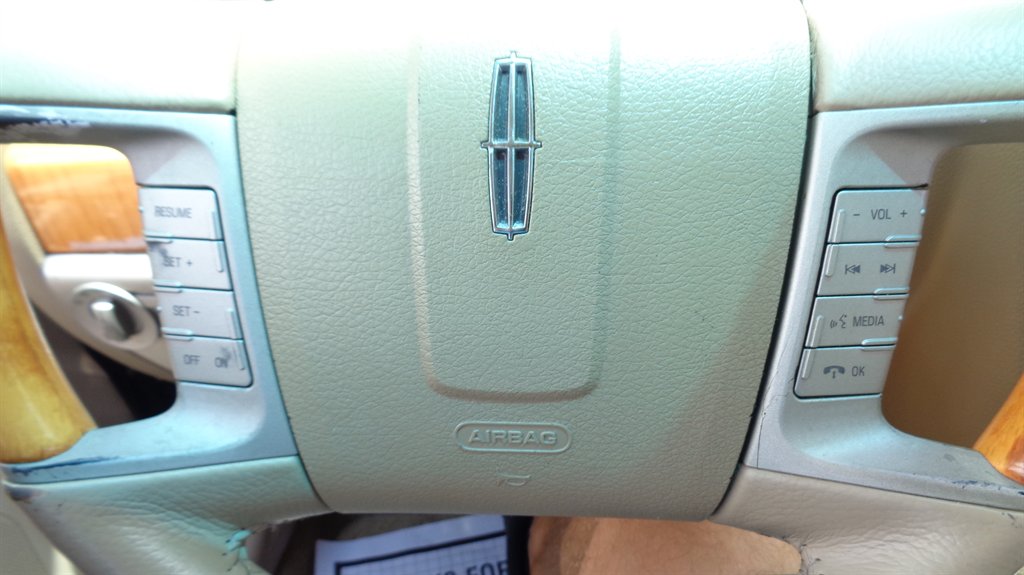 2008 Lincoln MKZ - $11,999