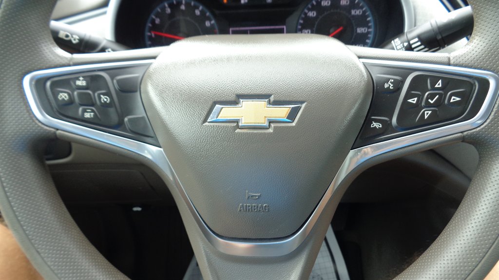 2022 Chevrolet Malibu - $18,499