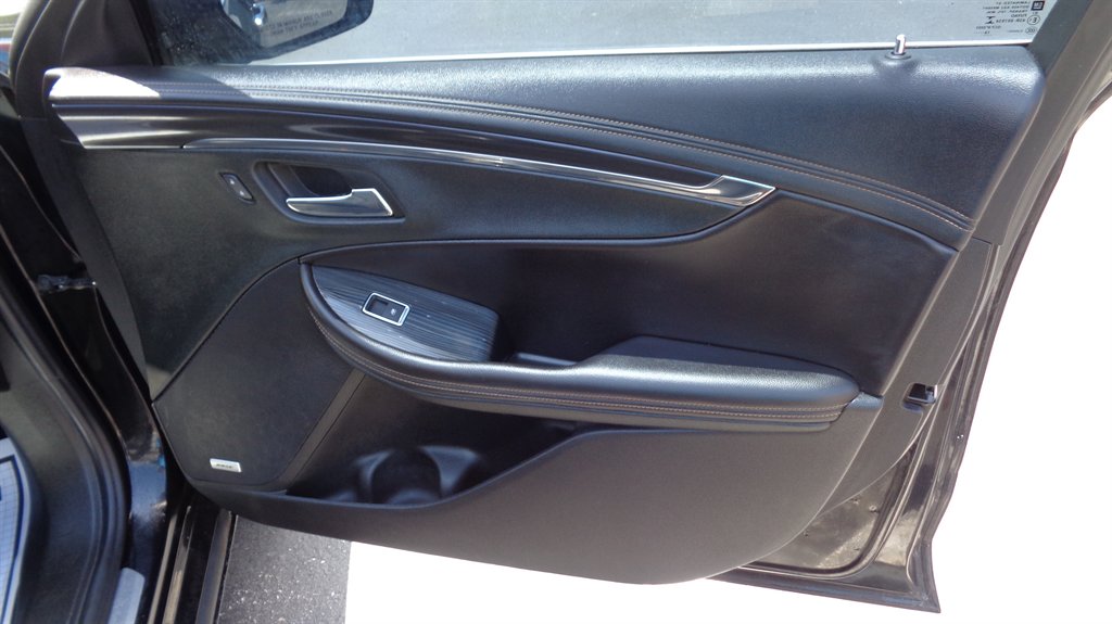 2017 Chevrolet Impala - $18,999