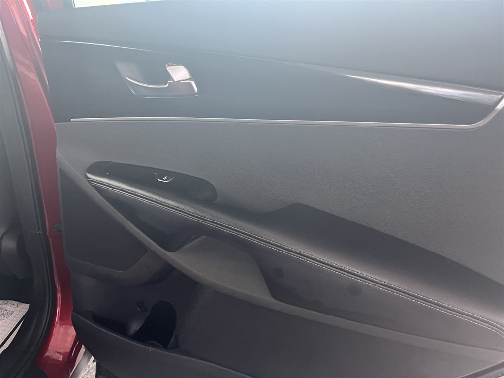 2019 Kia Sorento - $15,999