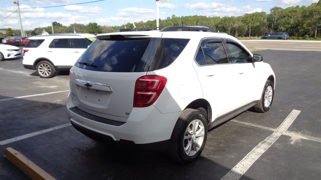 2017 Chevrolet Equinox - $12,999