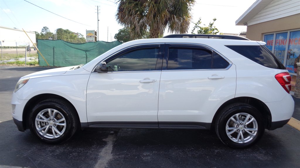 2017 Chevrolet Equinox - $12,999