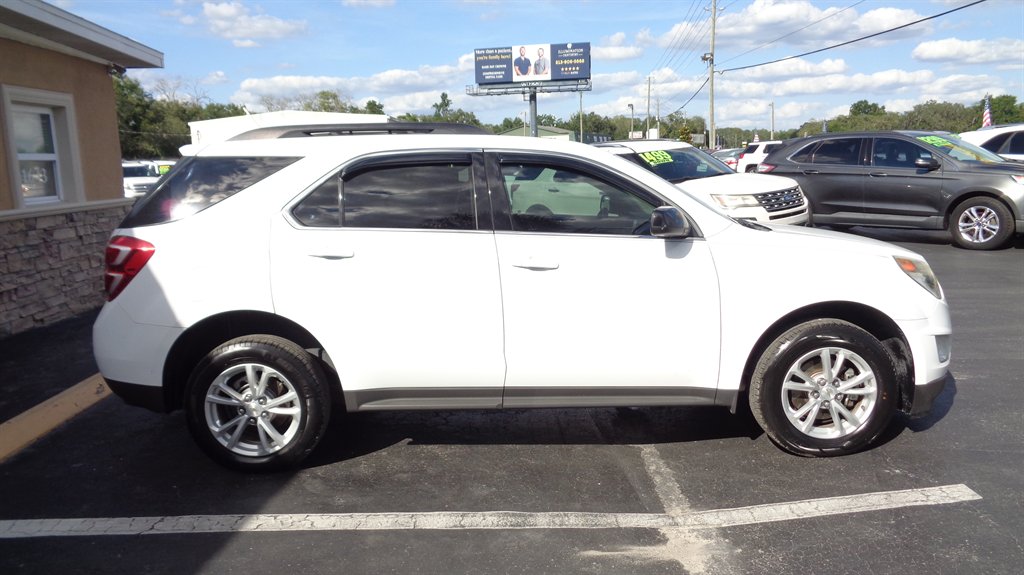 2017 Chevrolet Equinox - $12,999