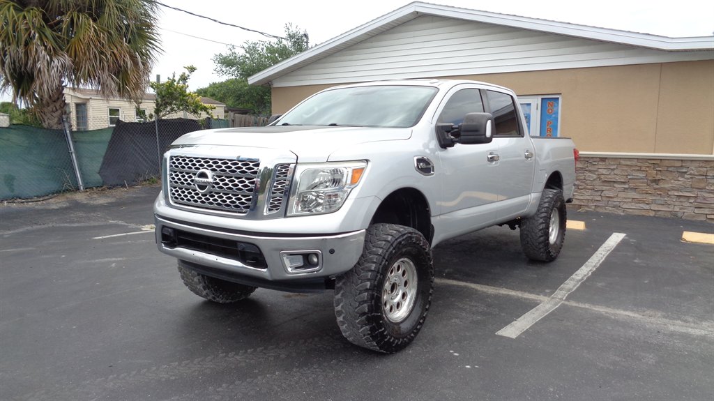 2017 Nissan Titan - $23,999