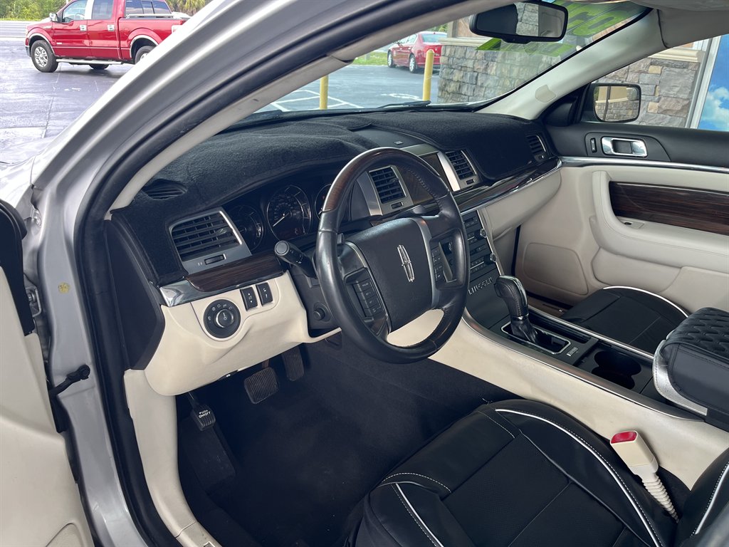 2010 Lincoln MKS - $13,999