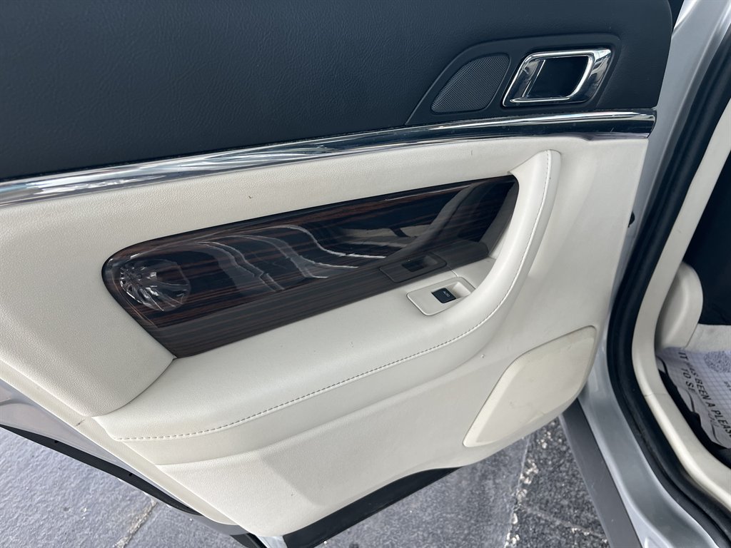 2010 Lincoln MKS - $13,999