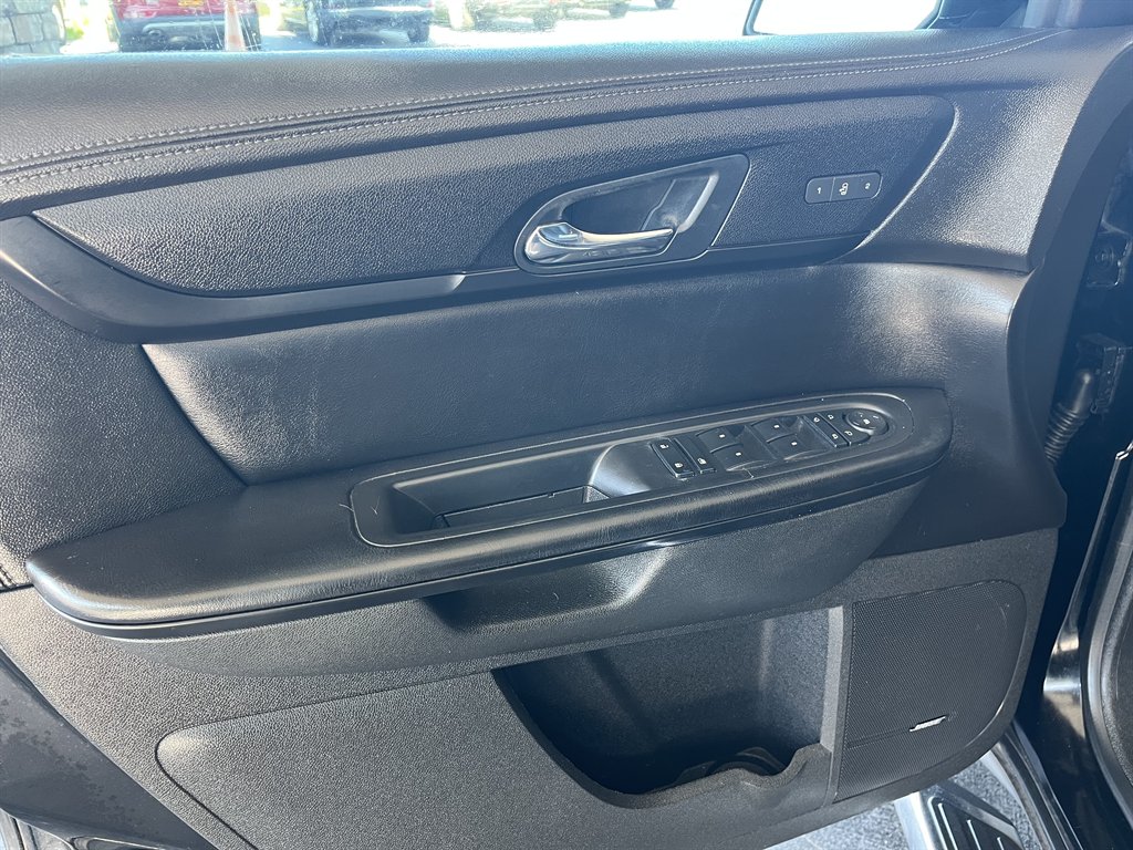 2016 Chevrolet Traverse - $18,999