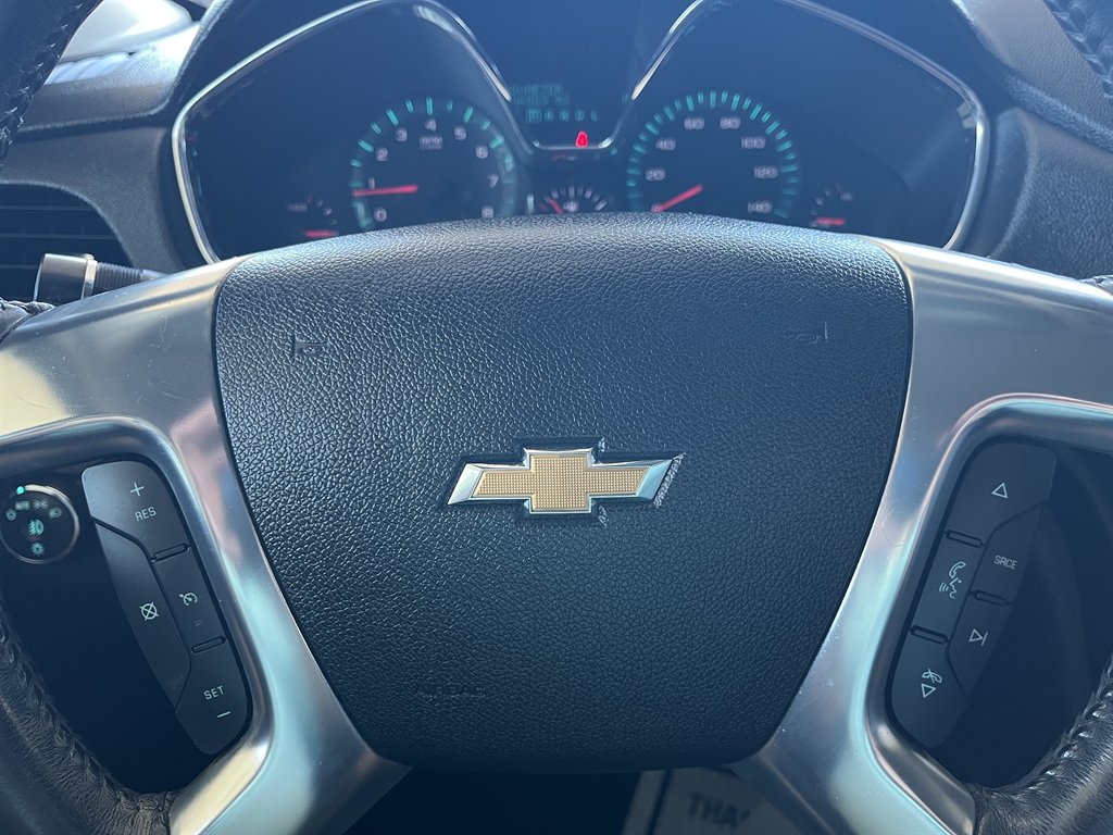2016 Chevrolet Traverse - $18,999