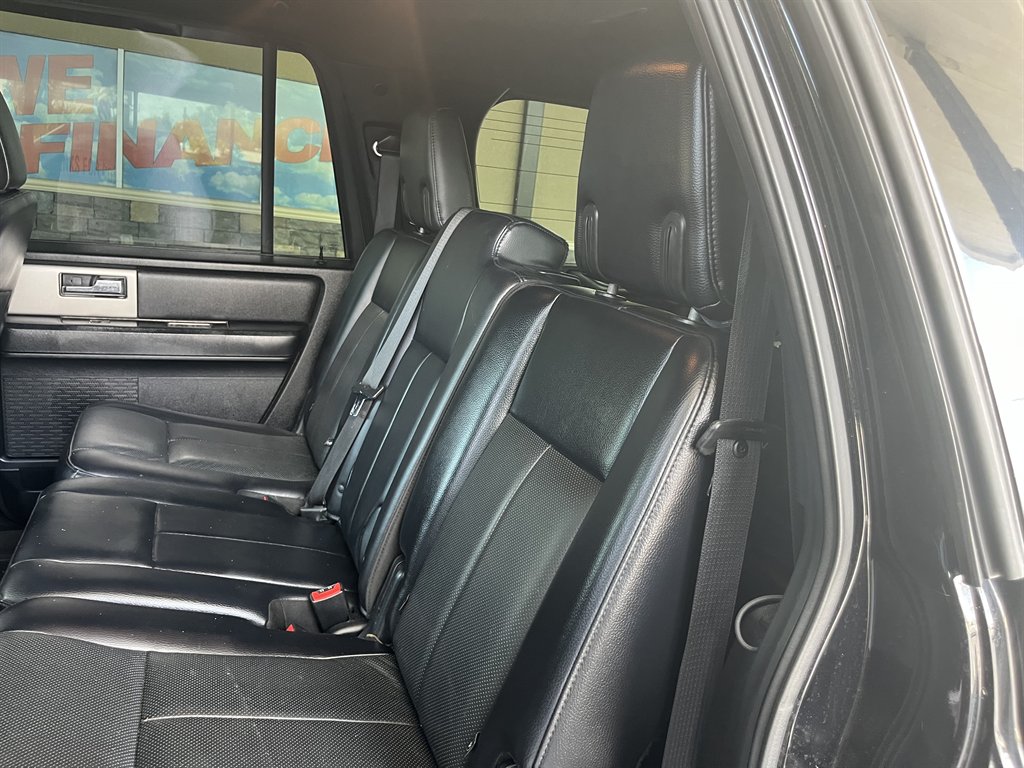 2017 Ford Expedition - $19,999