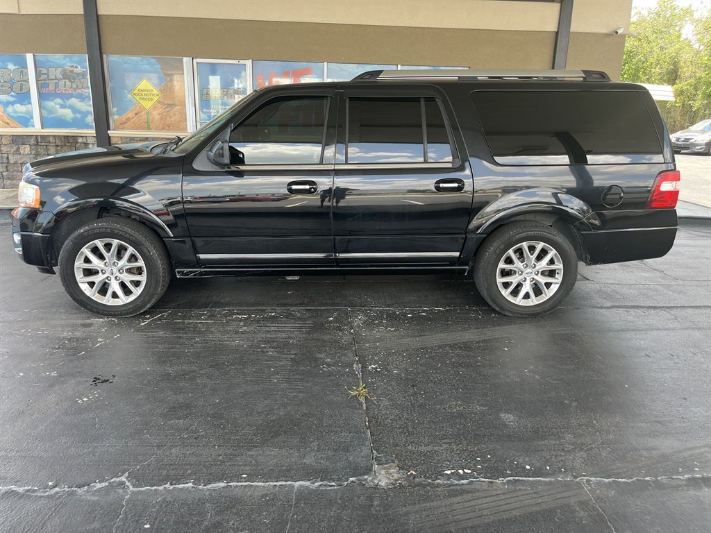 2017 Ford Expedition - $19,999