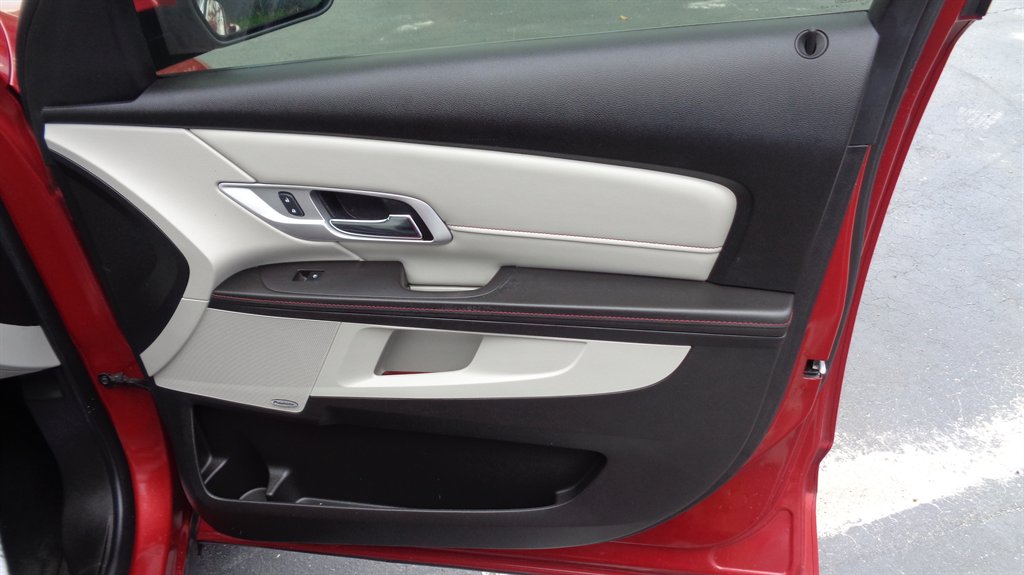 2015 GMC Terrain - $18,999