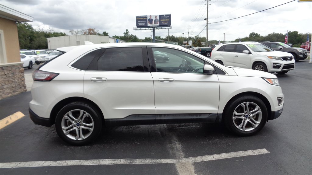 2016 Ford Edge - $16,999