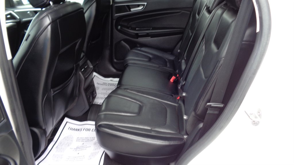 2016 Ford Edge - $16,999
