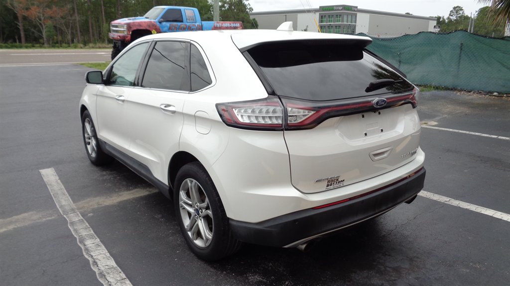 2016 Ford Edge - $16,999
