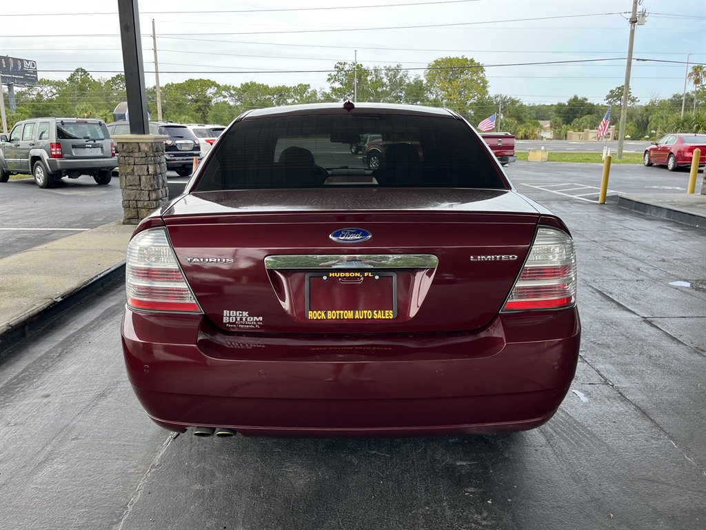 2008 Ford Taurus - $10,999