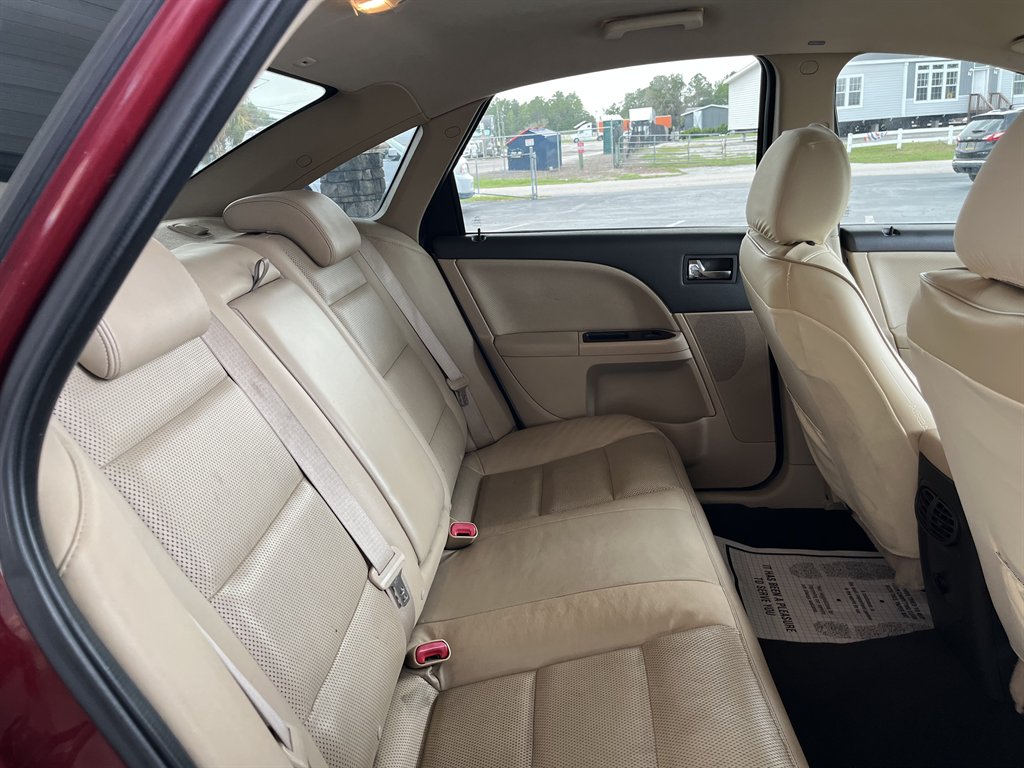 2008 Ford Taurus - $10,999