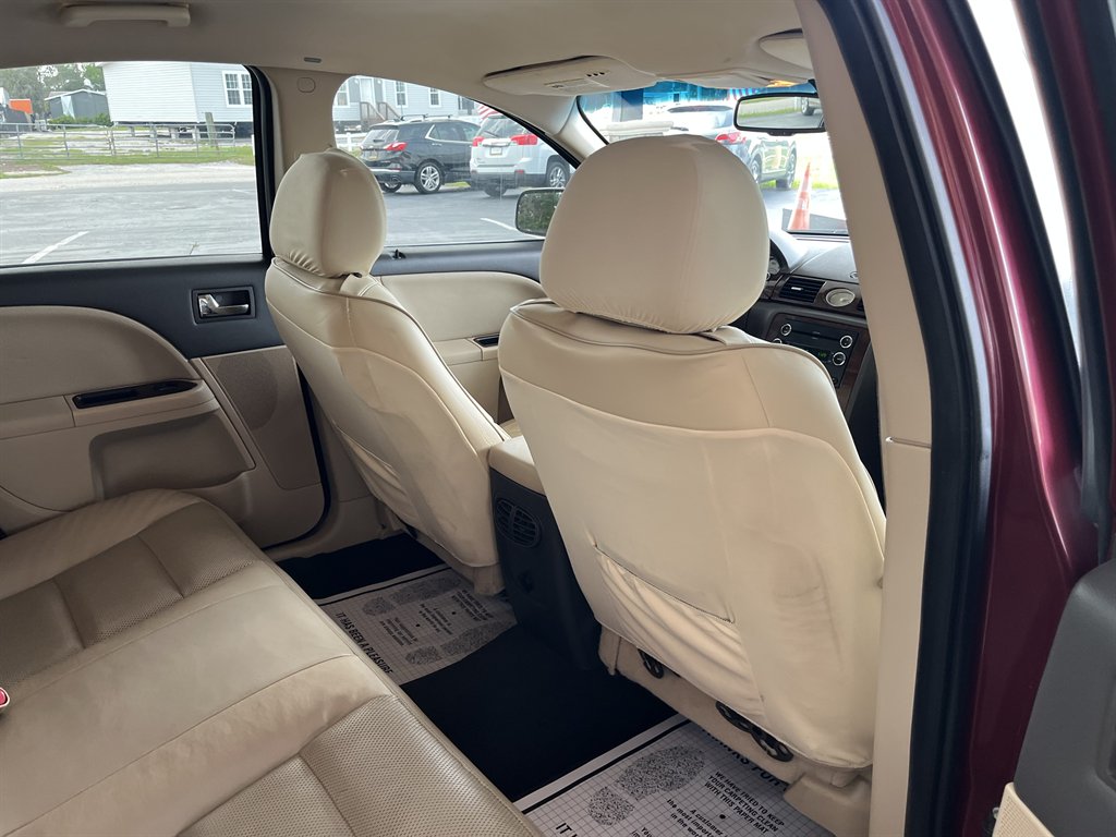2008 Ford Taurus - $10,999
