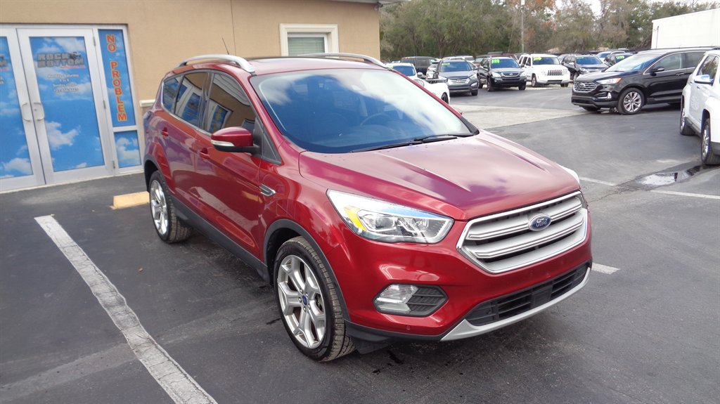 2018 Ford Escape - $17,999