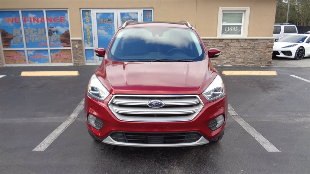 2018 Ford Escape - $17,999
