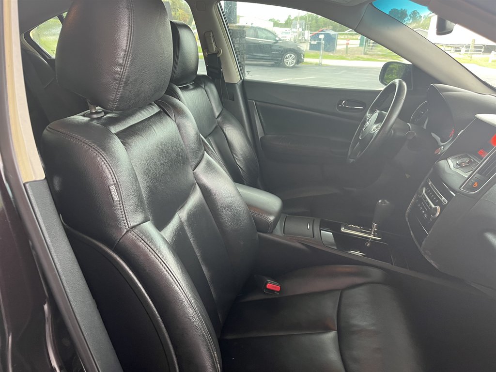2010 Nissan Maxima - $16,999