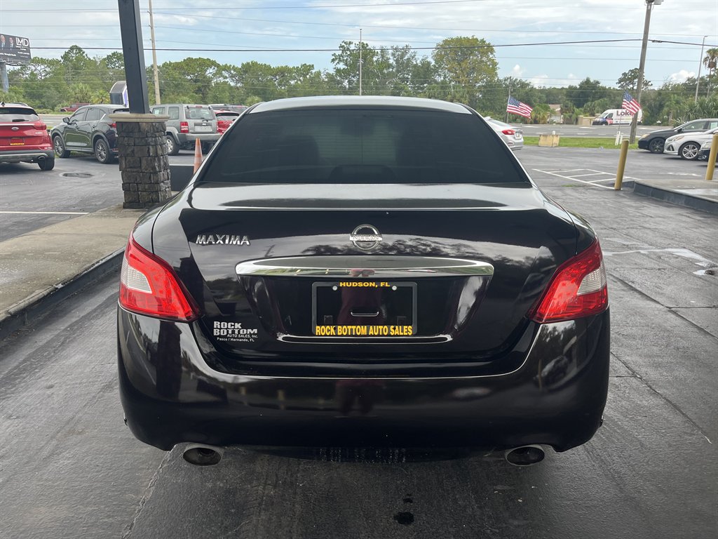 2010 Nissan Maxima - $16,999