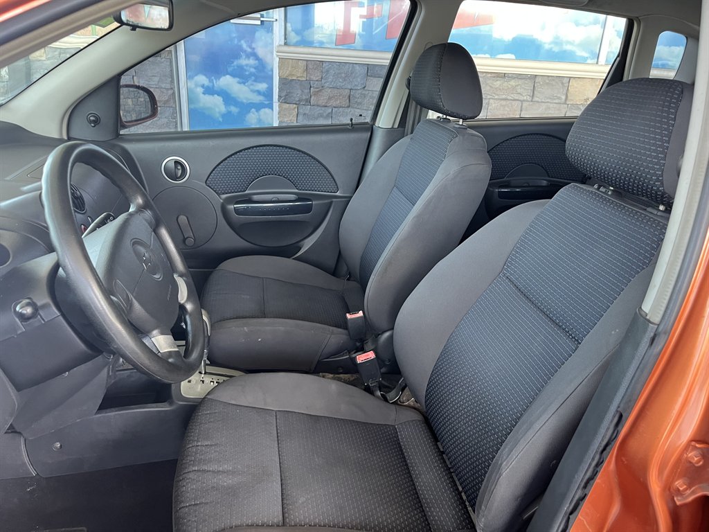 2007 Chevrolet Aveo - $2,999