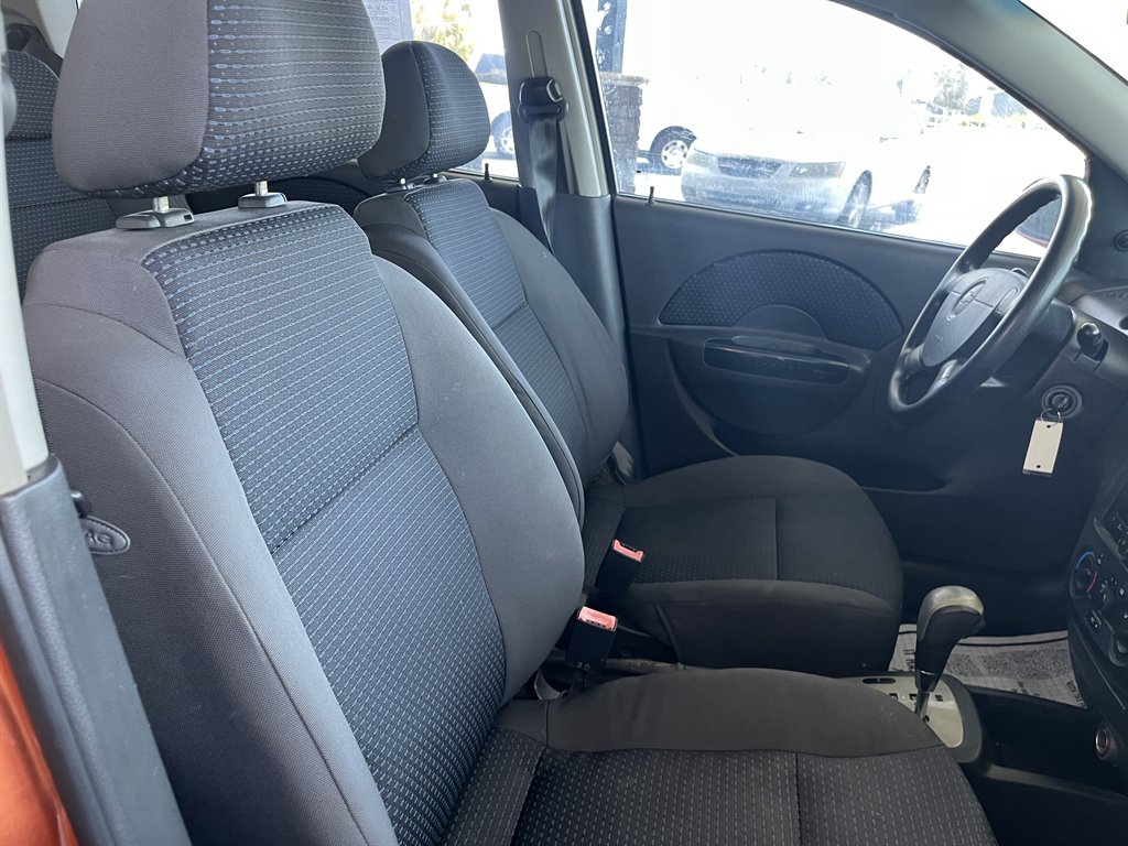 2007 Chevrolet Aveo - $2,999