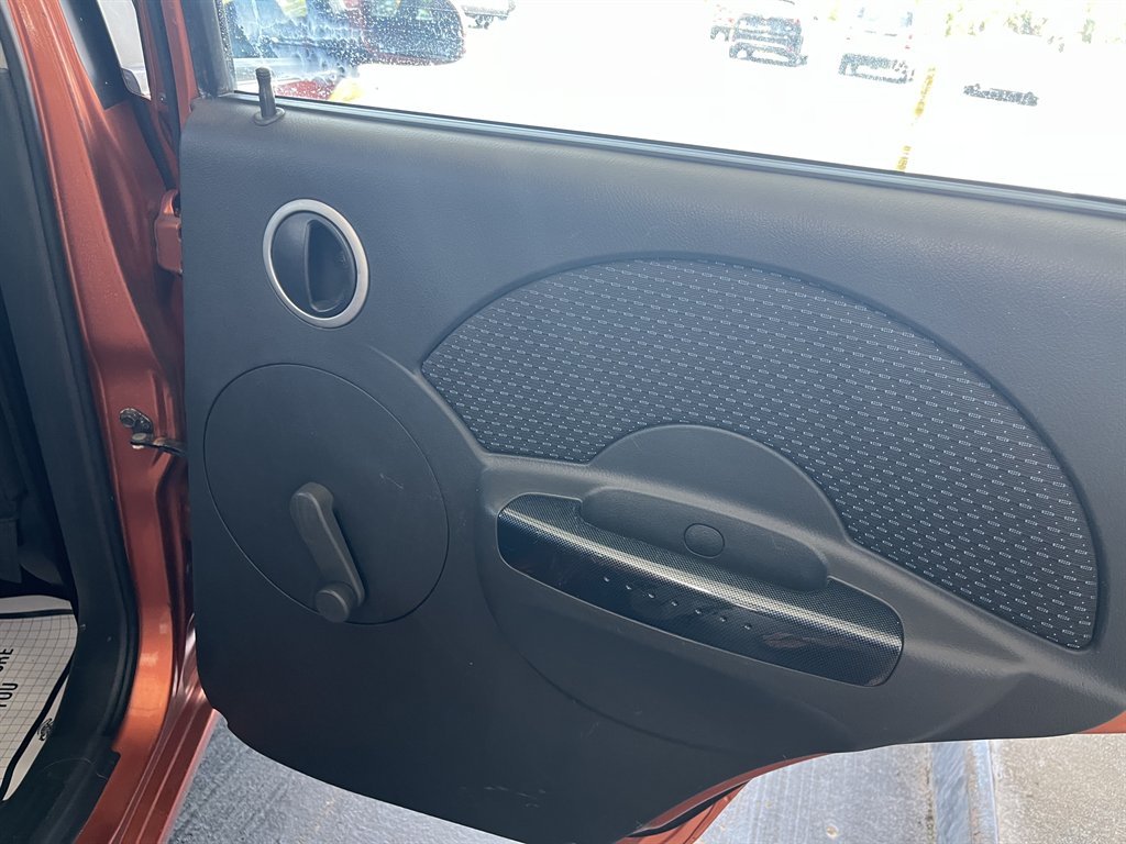 2007 Chevrolet Aveo - $2,999