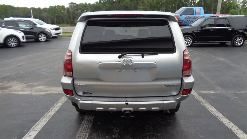 2005 Toyota 4Runner - $10,999