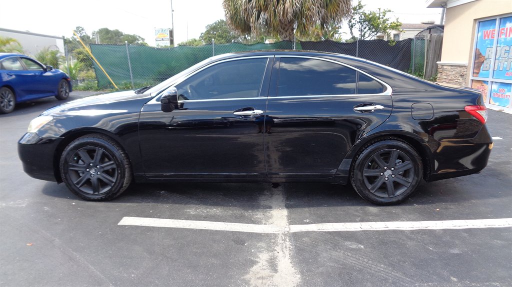 2009 Lexus ES - $14,499