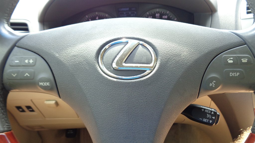 2009 Lexus ES - $14,499