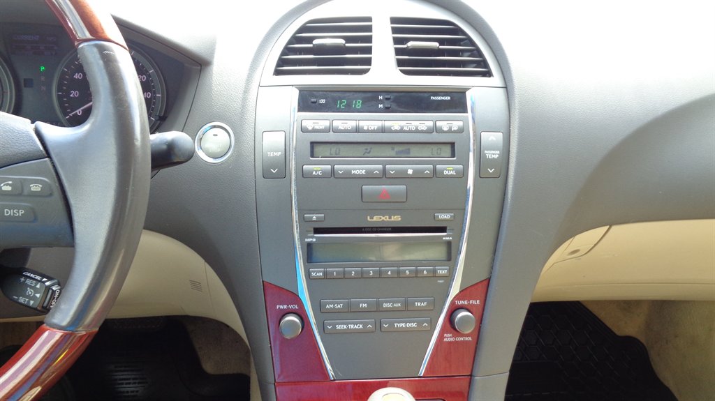 2009 Lexus ES - $14,499