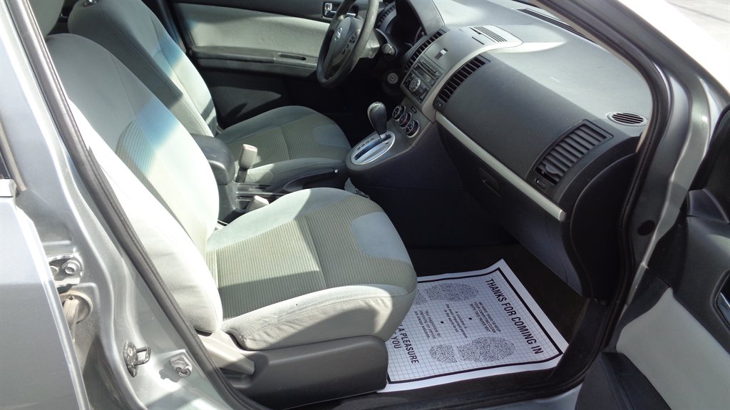 2010 Nissan Sentra - $11,999