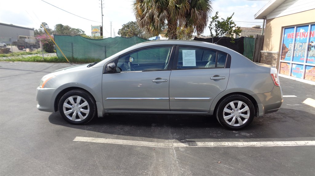 2010 Nissan Sentra - $11,999