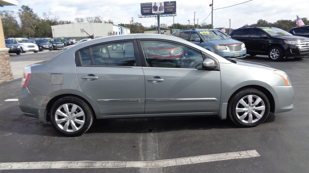 2010 Nissan Sentra - $11,999