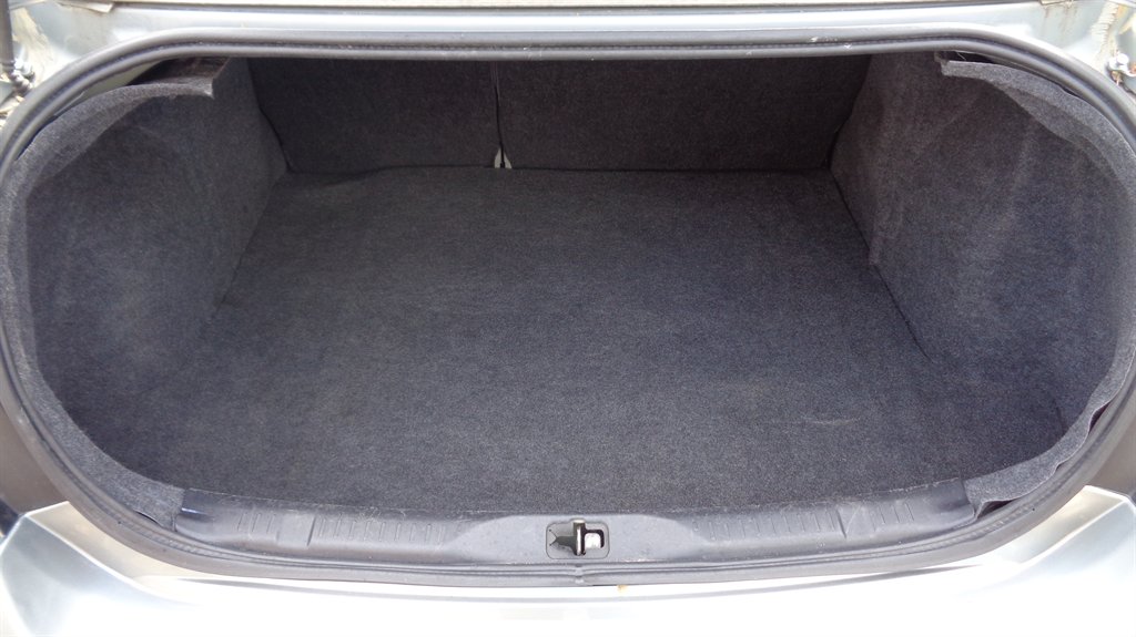 2010 Nissan Sentra - $11,999