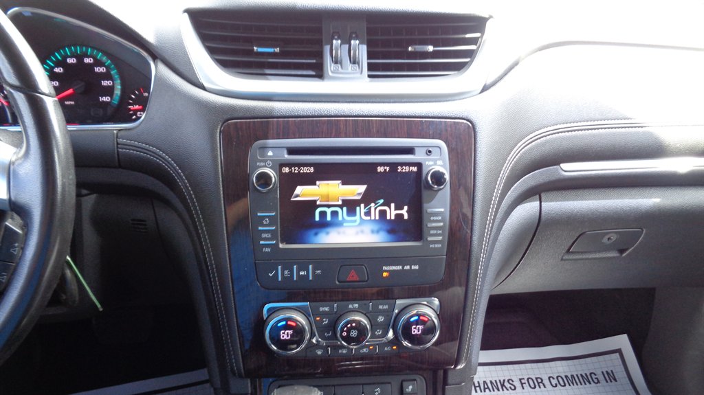 2016 Chevrolet Traverse - $15,999