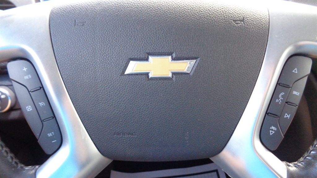 2016 Chevrolet Traverse - $15,999