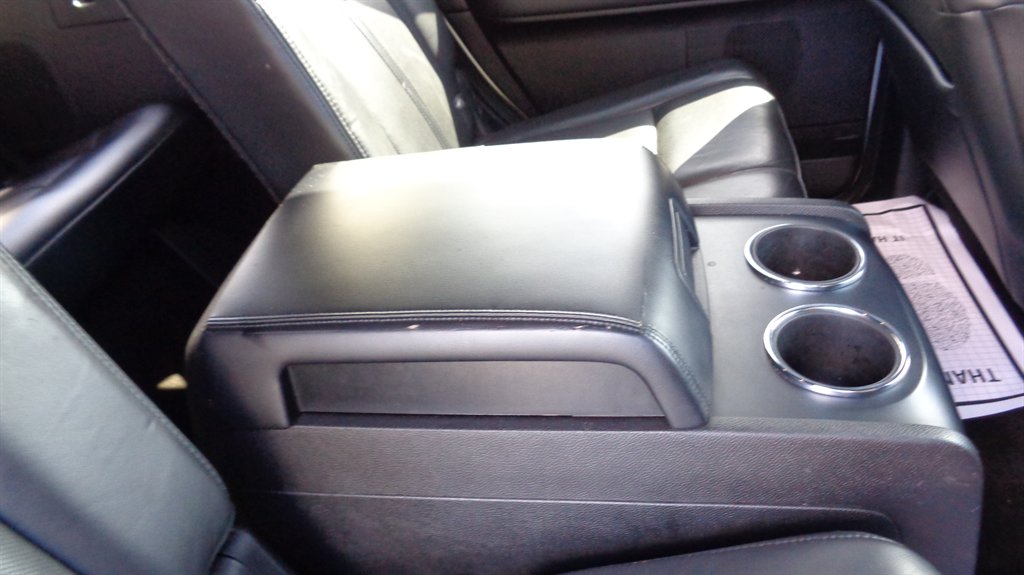 2015 Lincoln Navigator - $18,999