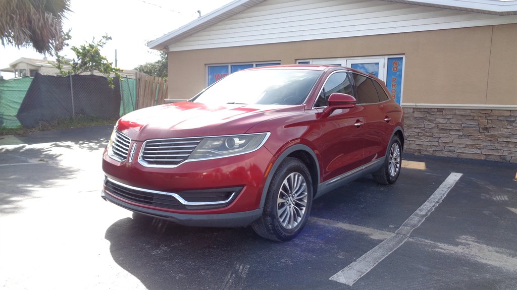 2018 Lincoln MKX - $17,999