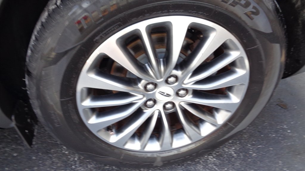 2018 Lincoln MKX - $17,999