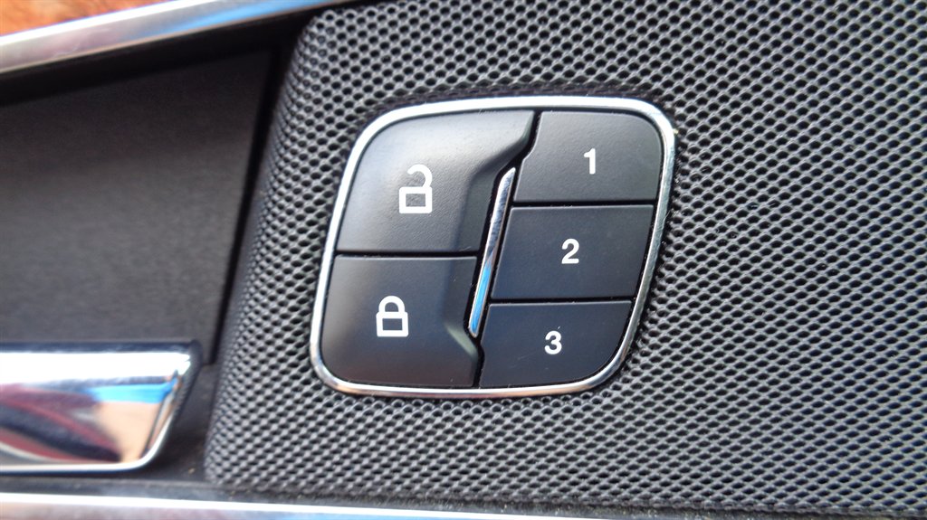 2018 Lincoln MKX - $17,999