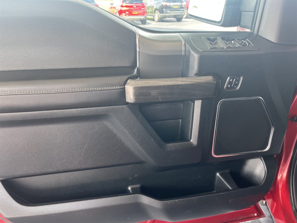 2015 Ford F-150 - $23,999