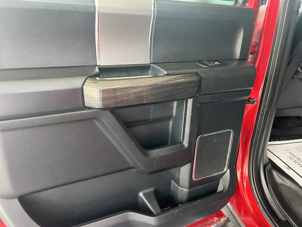 2015 Ford F-150 - $23,999
