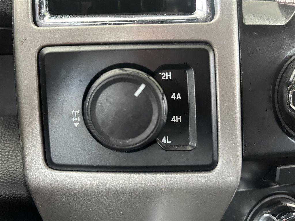 2015 Ford F-150 - $23,999