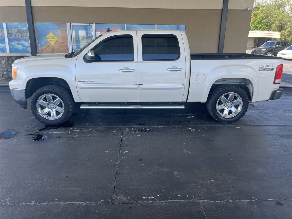 2012 GMC Sierra - $22,999