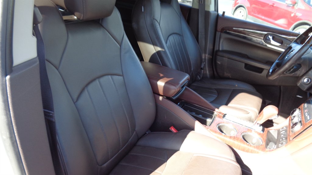 2014 Buick Enclave - $16,999