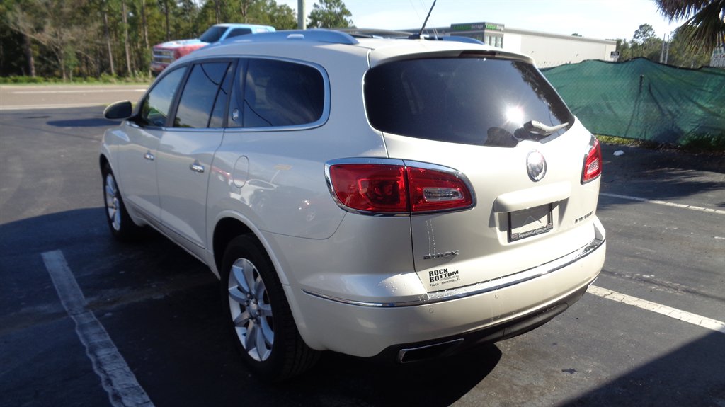 2014 Buick Enclave - $16,999